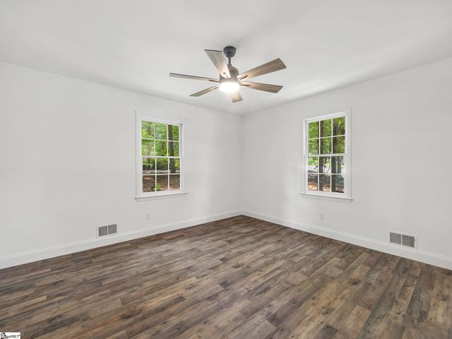 101 Wildwood Lane, Landrum, SC 29356