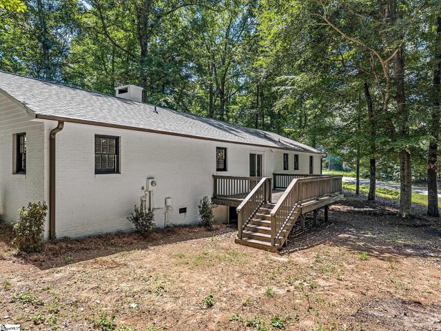101 Wildwood Lane, Landrum, SC 29356