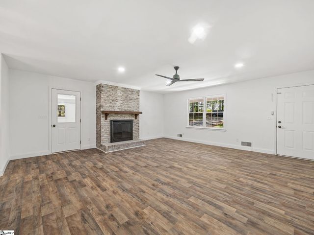 101 Wildwood Lane, Landrum, SC 29356