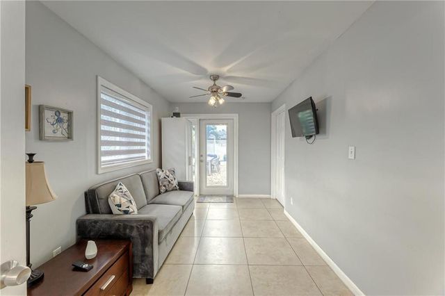 1517 NE 17th Terrace, Fort Lauderdale, FL 33304