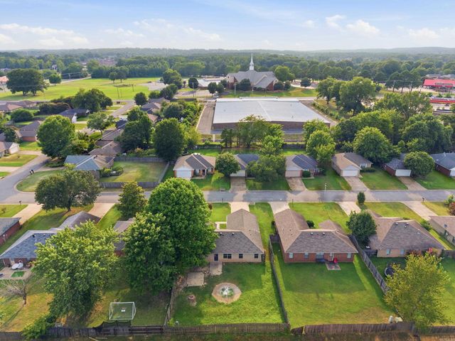 640 Cherub Drive, Conway, AR 72034