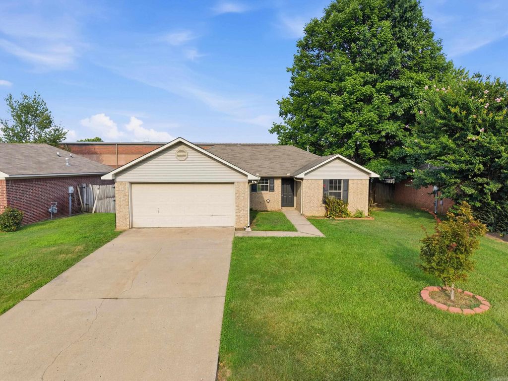640 Cherub Drive, Conway, AR 72034