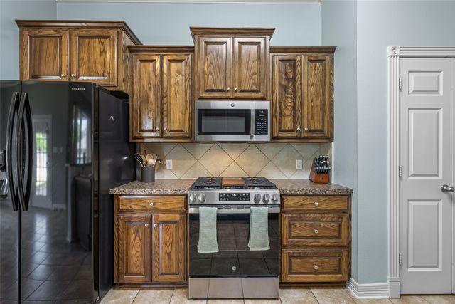 11848 County Road 167, Tyler, TX 75703