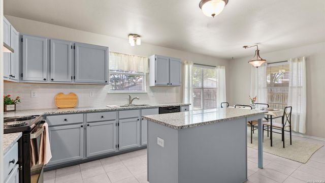 3659 Prairie Ln, Schertz, TX 78154