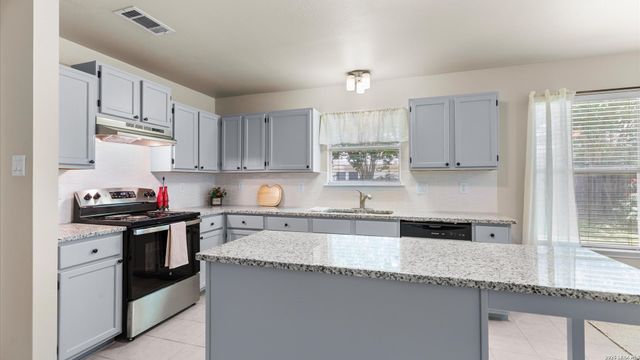 3659 Prairie Ln, Schertz, TX 78154