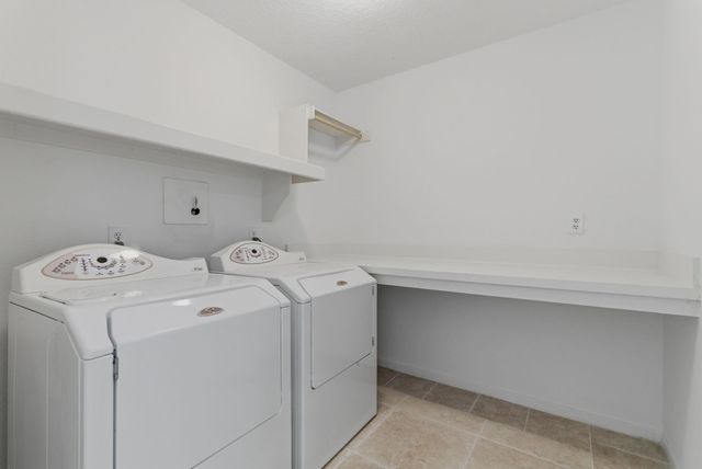 11 Dovewing Place, Spring, TX 77382