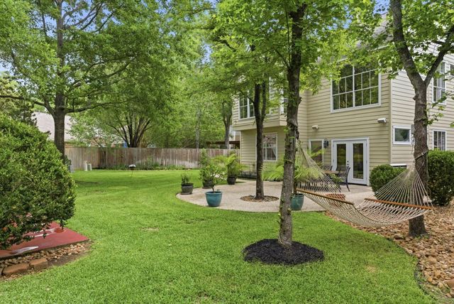 11 Dovewing Place, Spring, TX 77382