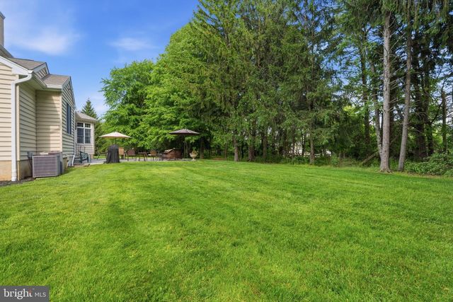 1588 WRIGHTSTOWN RD, Newtown, PA 18940