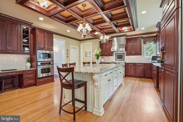 1588 WRIGHTSTOWN RD, Newtown, PA 18940