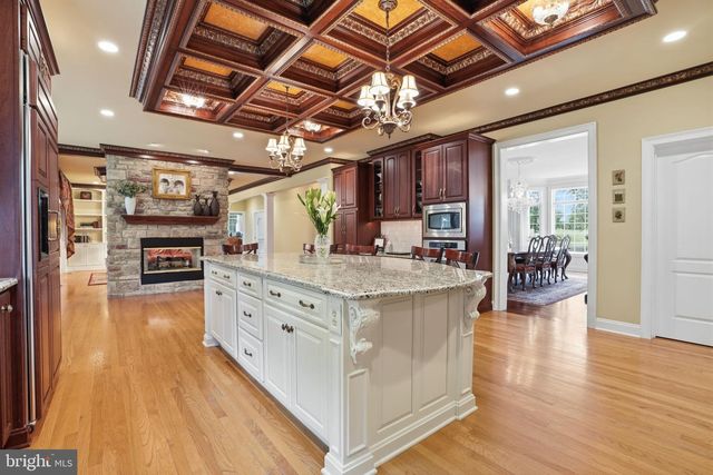 1588 WRIGHTSTOWN RD, Newtown, PA 18940