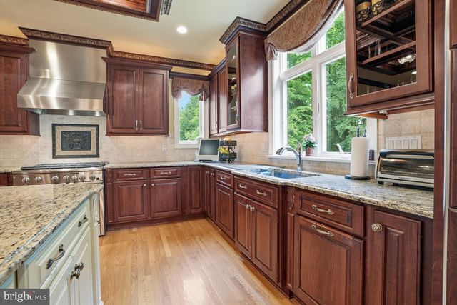 1588 WRIGHTSTOWN RD, Newtown, PA 18940