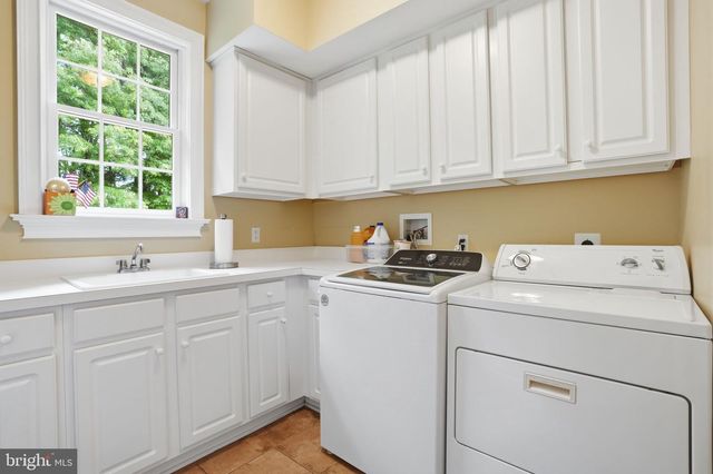 1588 WRIGHTSTOWN RD, Newtown, PA 18940