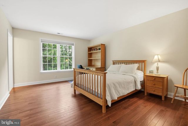 1588 WRIGHTSTOWN RD, Newtown, PA 18940