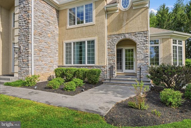 1588 WRIGHTSTOWN RD, Newtown, PA 18940