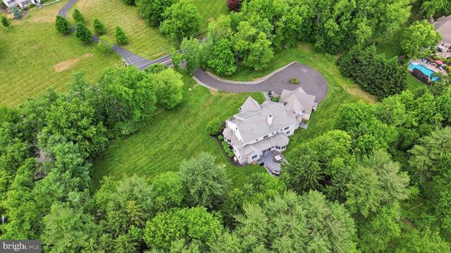 1588 WRIGHTSTOWN RD, Newtown, PA 18940