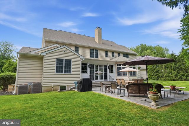 1588 WRIGHTSTOWN RD, Newtown, PA 18940