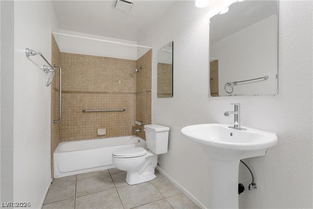 2451 Domingo Street, Las Vegas, NV 89121