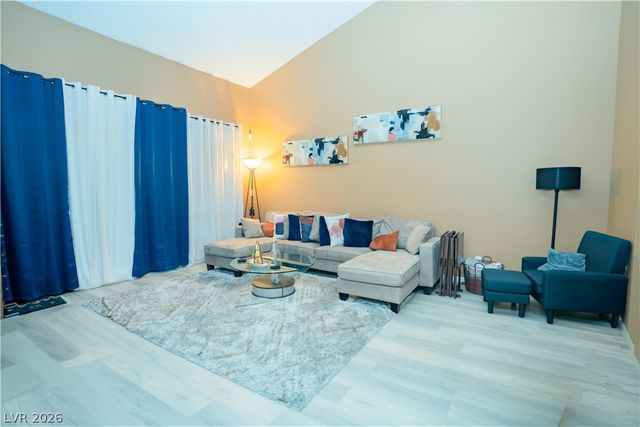 2451 Domingo Street, Las Vegas, NV 89121