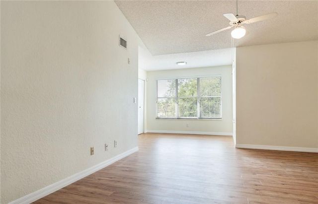 417 Vista Isles Drive 2322, Sunrise, FL 33325