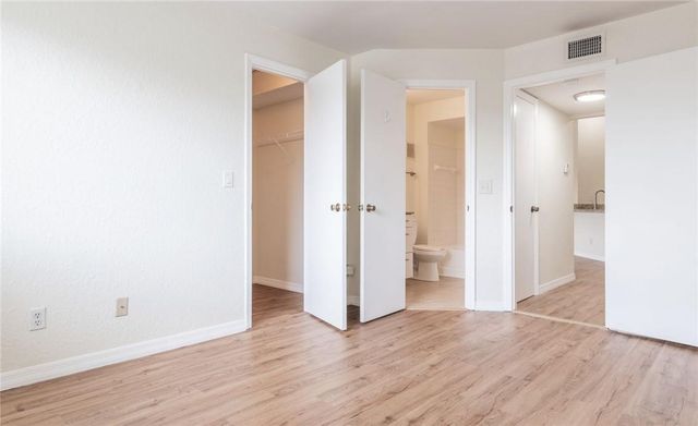 417 Vista Isles Drive 2322, Sunrise, FL 33325