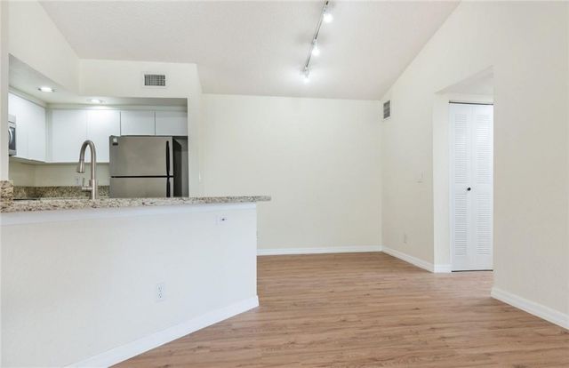 417 Vista Isles Drive 2322, Sunrise, FL 33325
