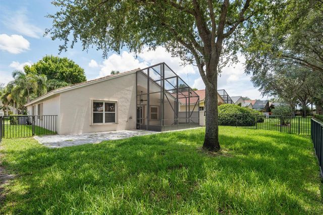 5330 Vernio Lane, Boynton Beach, FL 33437