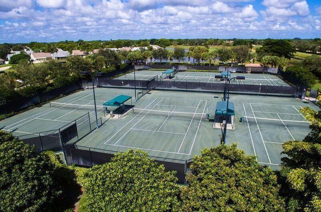 5330 Vernio Lane, Boynton Beach, FL 33437