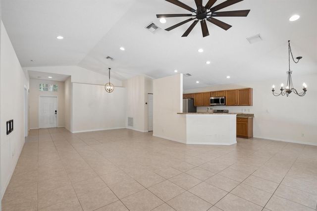 5330 Vernio Lane, Boynton Beach, FL 33437