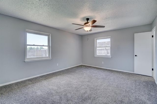 609 Crown Drive, Yukon, OK 73099