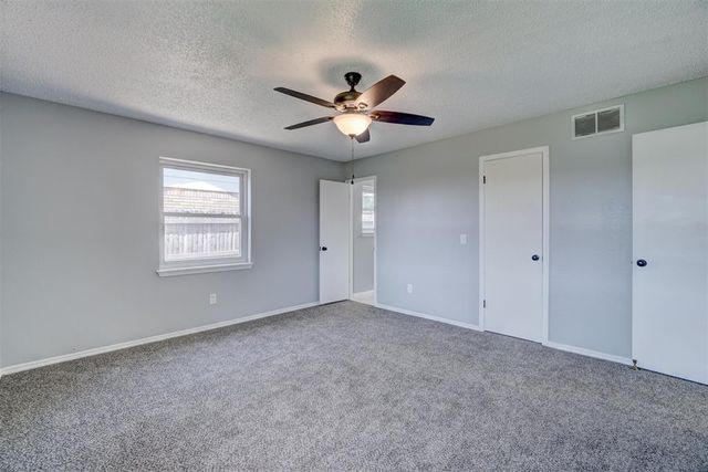 609 Crown Drive, Yukon, OK 73099