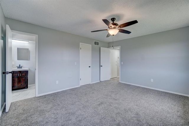 609 Crown Drive, Yukon, OK 73099