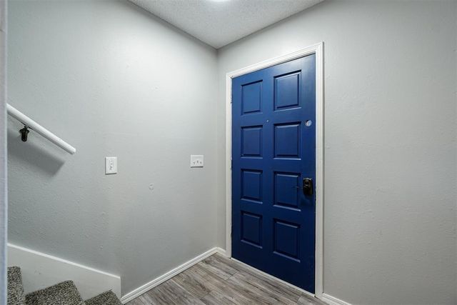 609 Crown Drive, Yukon, OK 73099