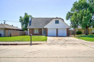 609 Crown Drive, Yukon, OK 73099
