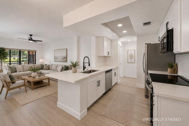2807 Veronia Drive 107, Palm Beach Gardens, FL 33410