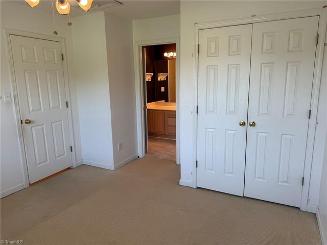 274 Tumbleweed Drive, Winston-salem, NC 27127