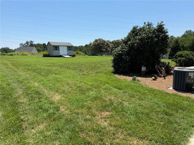 274 Tumbleweed Drive, Winston-salem, NC 27127