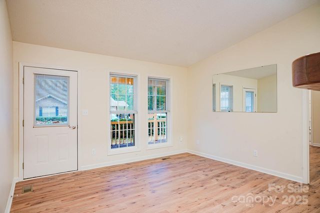 13 Cameron Drive, Etowah, NC 28729