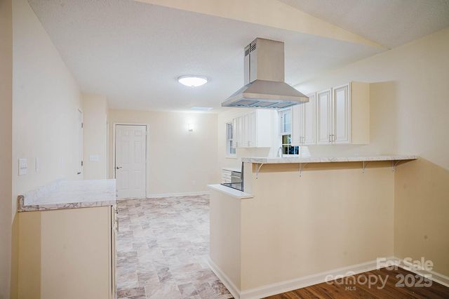 13 Cameron Drive, Etowah, NC 28729