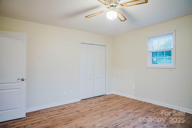 13 Cameron Drive, Etowah, NC 28729