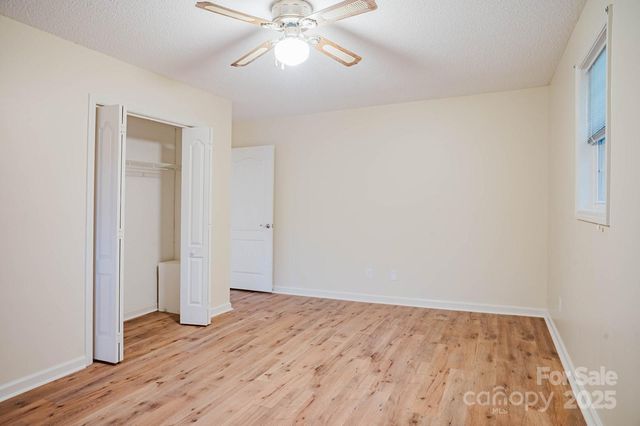 13 Cameron Drive, Etowah, NC 28729