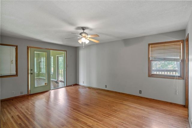 955 NW 131 Highway, Odessa, MO 64076