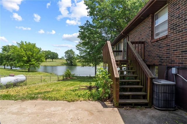 955 NW 131 Highway, Odessa, MO 64076