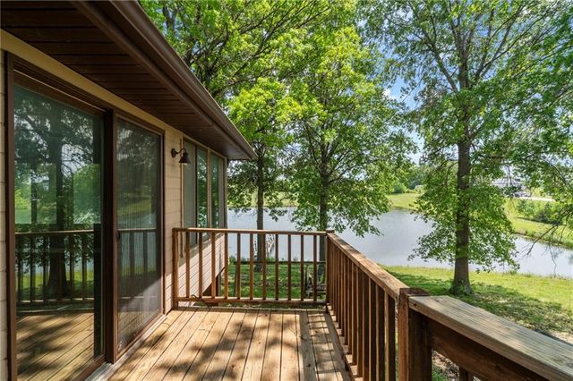 955 NW 131 Highway, Odessa, MO 64076
