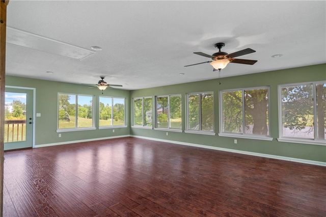 955 NW 131 Highway, Odessa, MO 64076