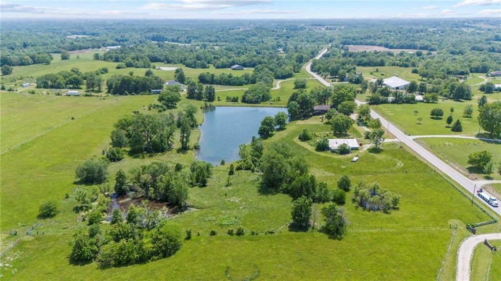 955 NW 131 Highway, Odessa, MO 64076