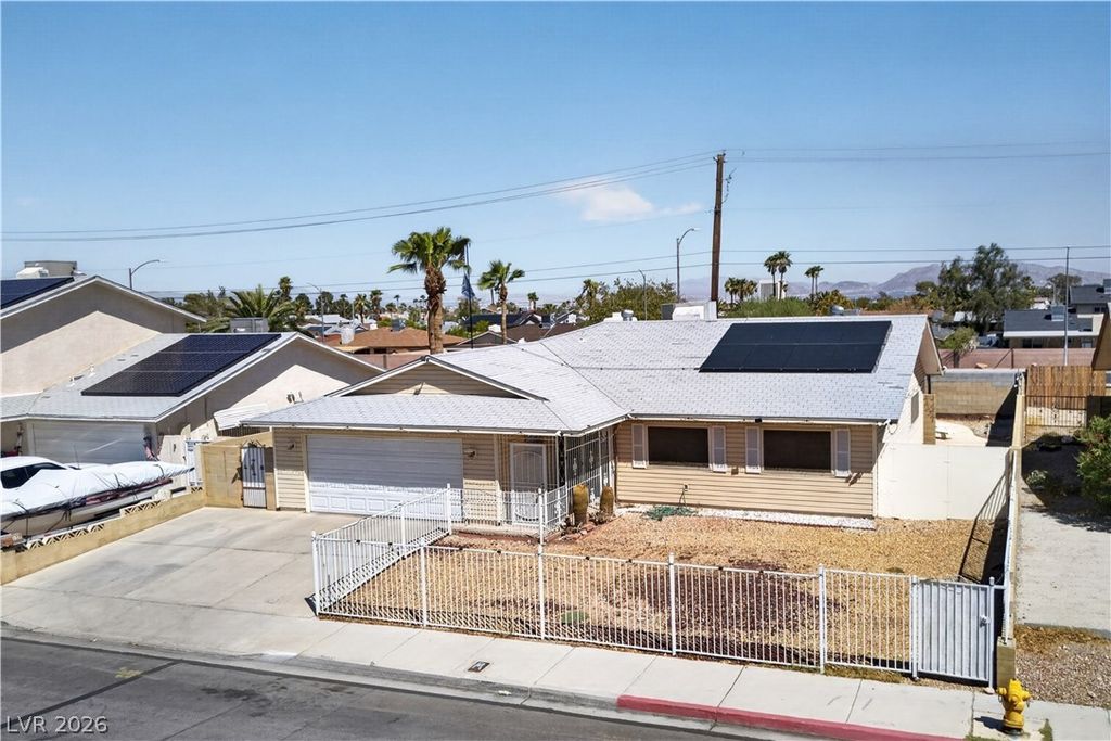 137 Sam Jonas Drive, Las Vegas, NV 89145 — photo 2
