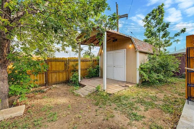 2100 W Tennessee Avenue, Denver, CO 80223