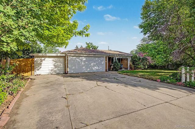 2100 W Tennessee Avenue, Denver, CO 80223