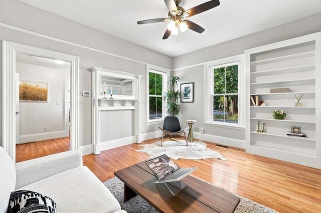 146 Lincoln Rd A, Lincoln, MA 01773