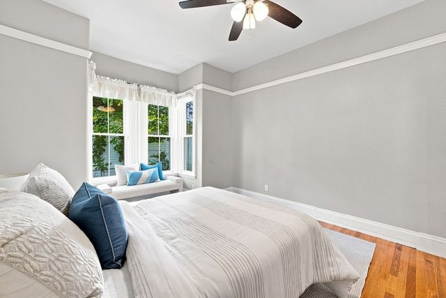 146 Lincoln Rd A, Lincoln, MA 01773